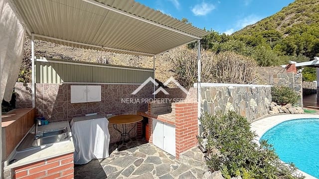 2 soveværelse Villa til leje i Frigiliana med swimmingpool garage - € 1.000 (Ref: 9231554)