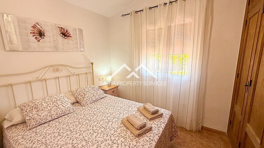 2 soveværelse Villa til salg i Frigiliana med swimmingpool garage - € 365.000 (Ref: 9235115)