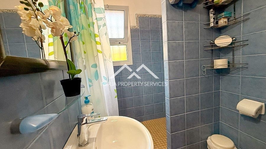 2 soveværelse Villa til salg i Frigiliana med swimmingpool garage - € 365.000 (Ref: 9235115)