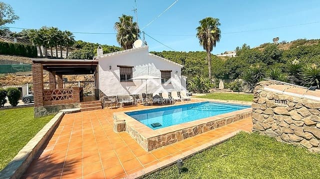2 soveværelse Villa til salg i Frigiliana med swimmingpool garage - € 365.000 (Ref: 9235115)