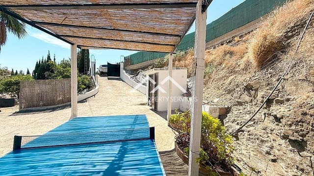 2 soveværelse Villa til salg i Frigiliana med swimmingpool garage - € 365.000 (Ref: 9235115)