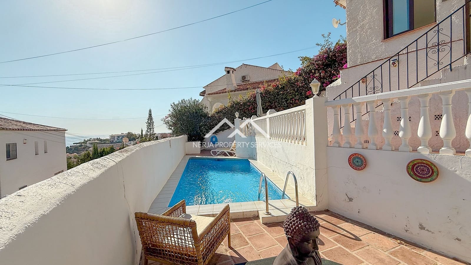 2 soveværelse Villa til salg i Nerja med swimmingpool garage - € 450.000 (Ref: 9248914)