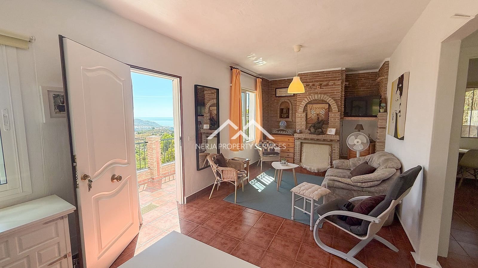 2 soverom Villa til salgs i Frigiliana med svømmebasseng garasje - € 399 000 (Ref: 9256225)