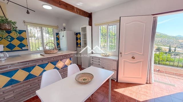 2 soveværelse Villa til salg i Frigiliana med swimmingpool garage - € 399.000 (Ref: 9256225)