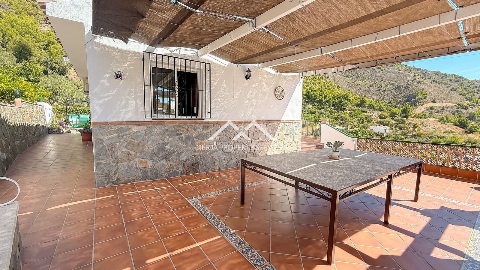 2 soverom Villa til salgs i Frigiliana med svømmebasseng garasje - € 399 000 (Ref: 9256225)