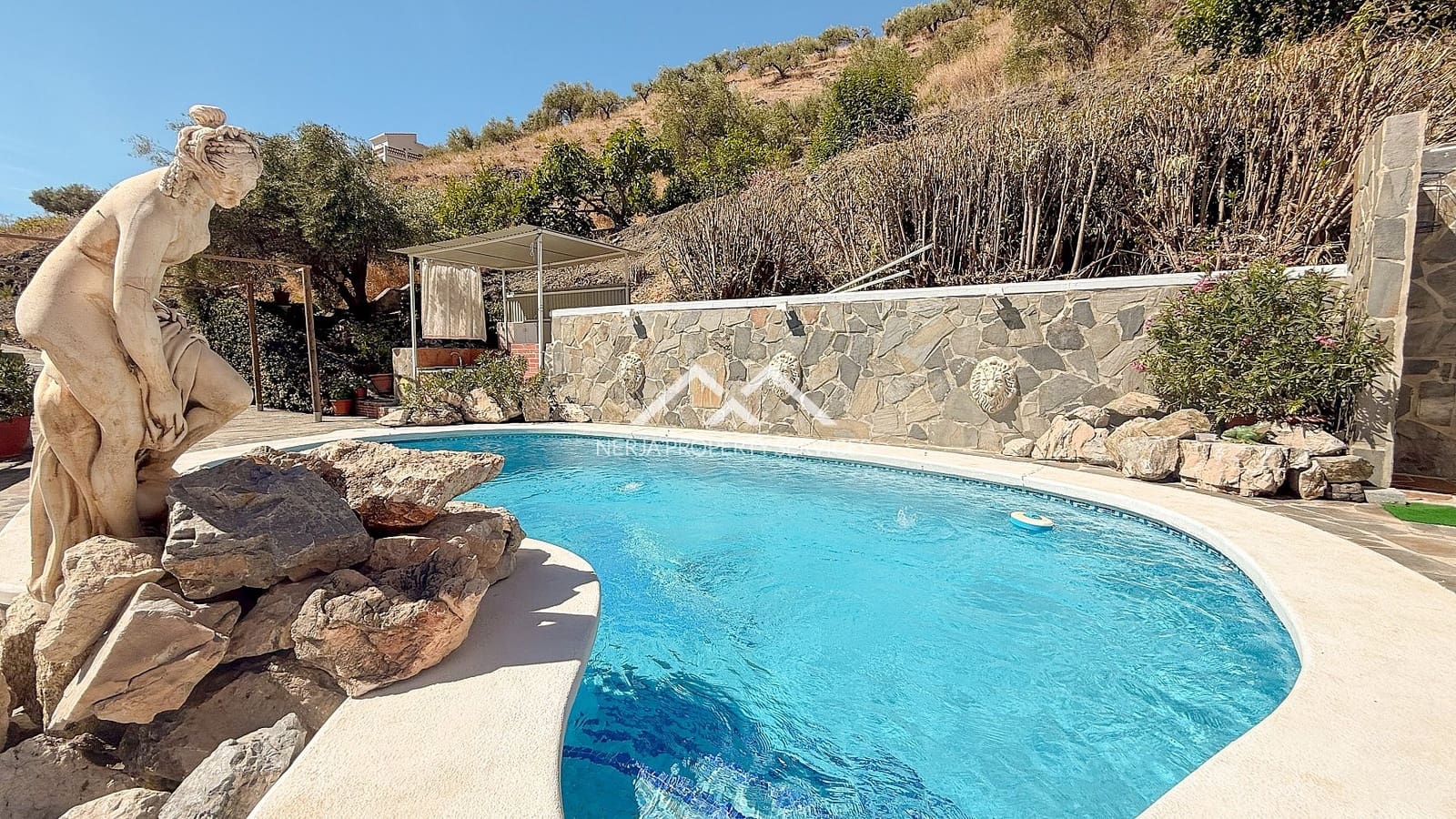 2 soverom Villa til salgs i Frigiliana med svømmebasseng garasje - € 399 000 (Ref: 9256225)