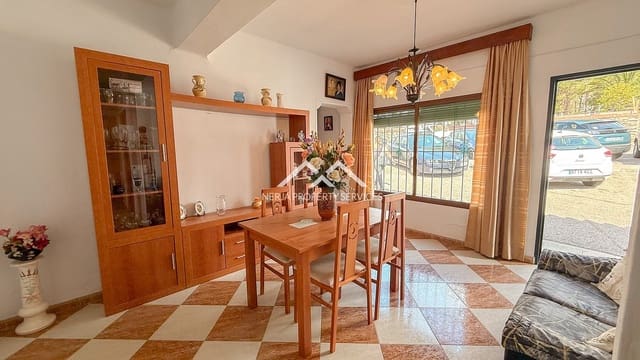 3 sypialnia Willa na sprzedaż w Frigiliana - 280 000 € (Ref: 9261842)