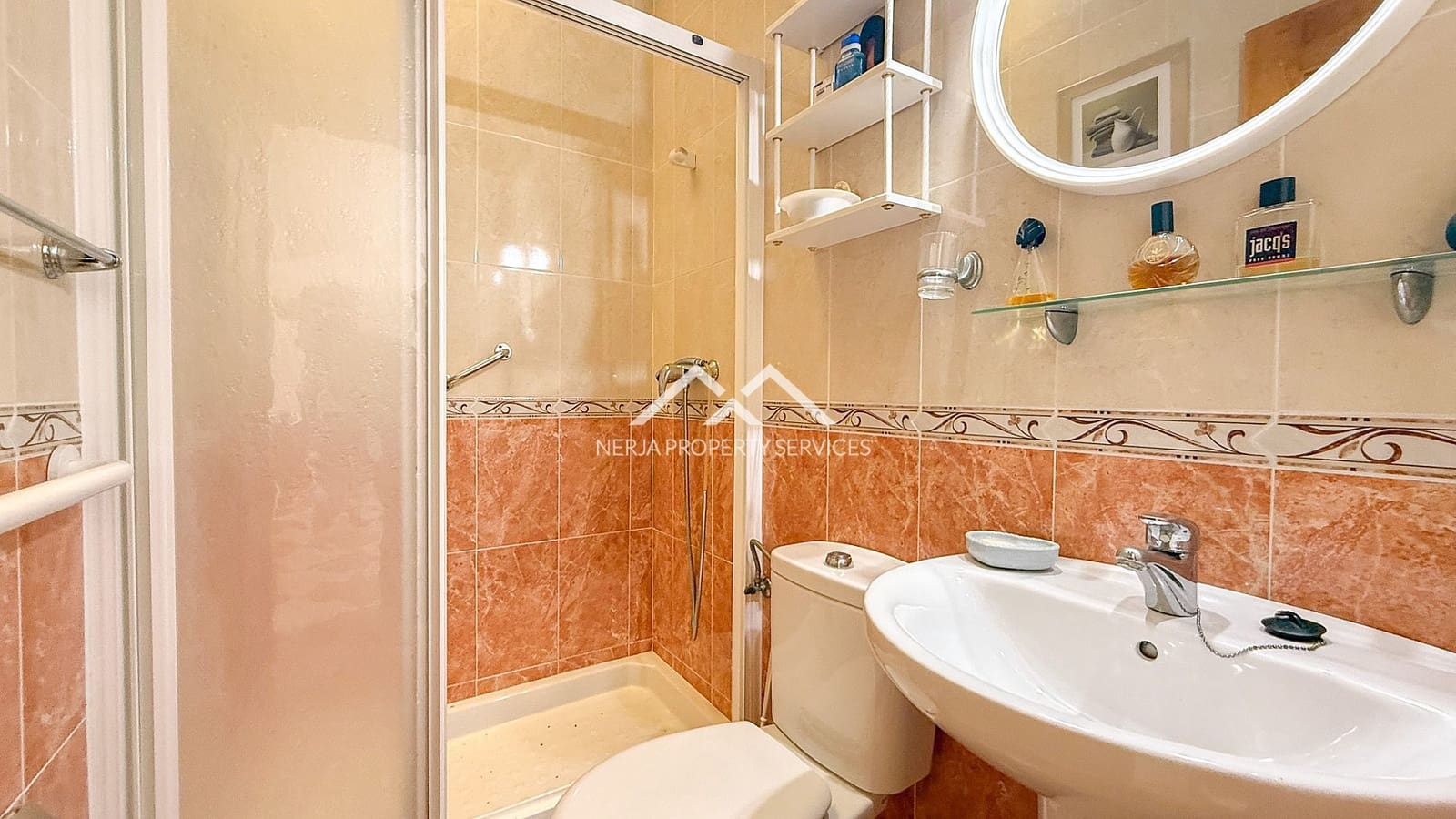 3 sypialnia Willa na sprzedaż w Frigiliana - 280 000 € (Ref: 9261842)