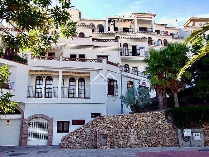 2 makuuhuone Kattohuoneisto vuokrattavana paikassa Frigiliana - 1 200 € (Ref: 9267785)