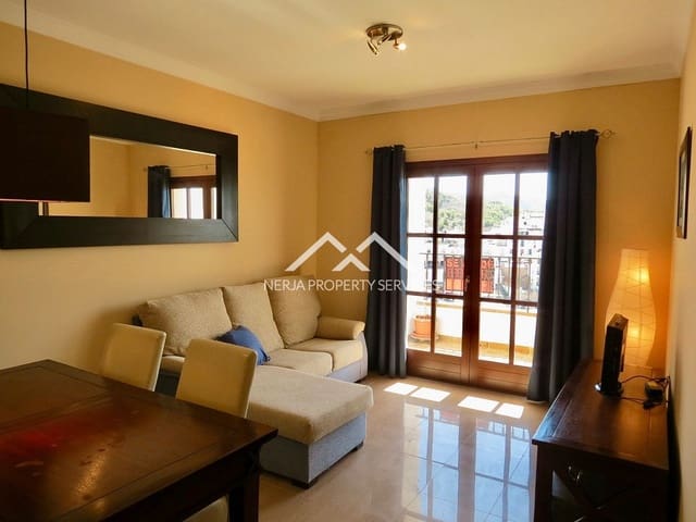 2 bedroom Penthouse for rent in Frigiliana - € 1,200 (Ref: 9267785)