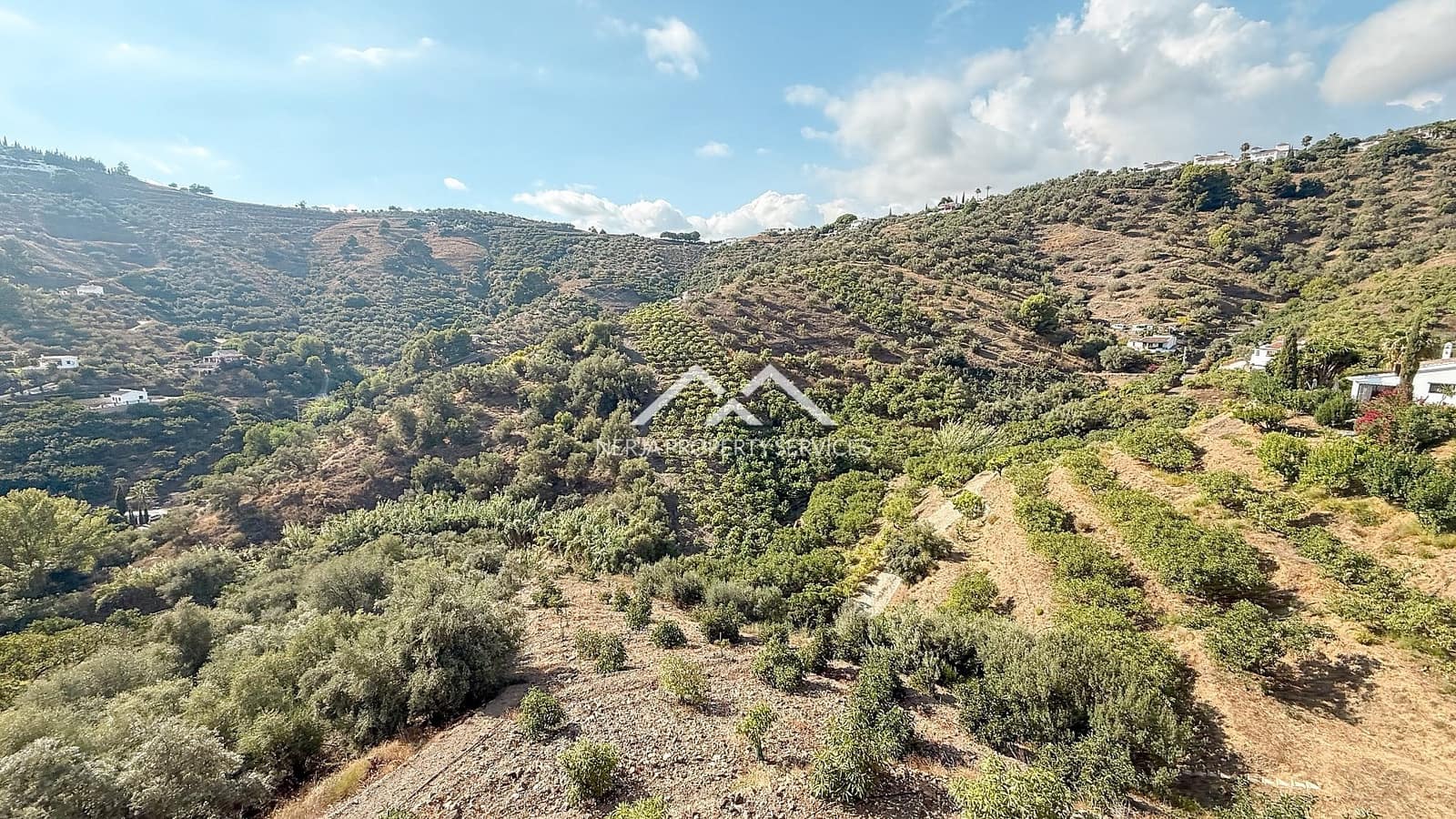 2 soveværelse Villa til salg i Frigiliana med swimmingpool garage - € 399.000 (Ref: 9336922)