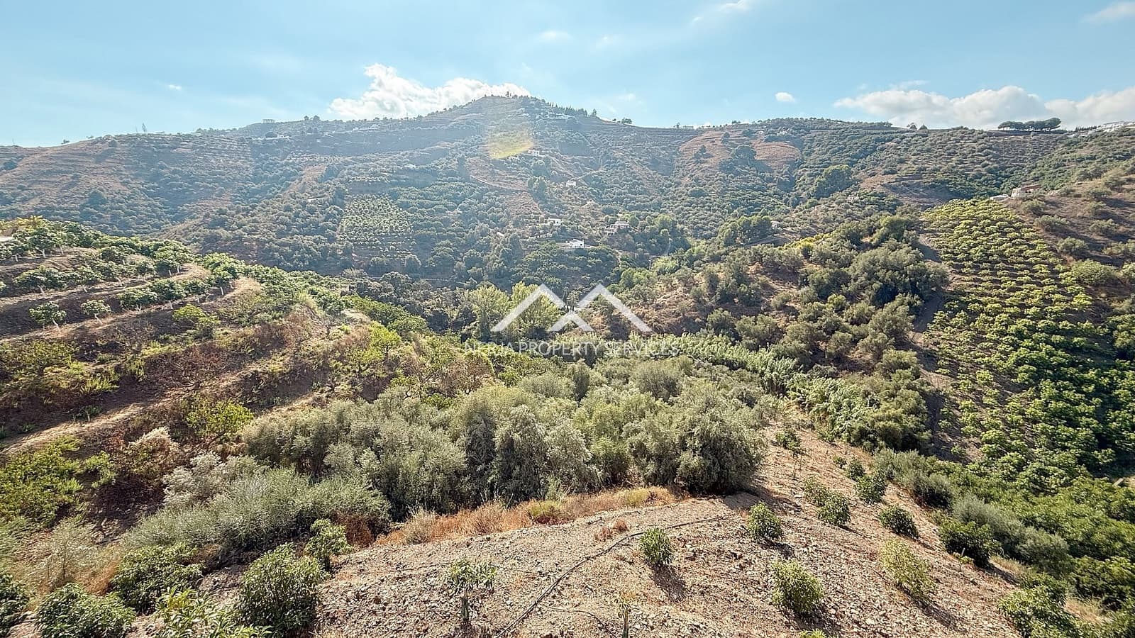 2 soveværelse Villa til salg i Frigiliana med swimmingpool garage - € 399.000 (Ref: 9336922)