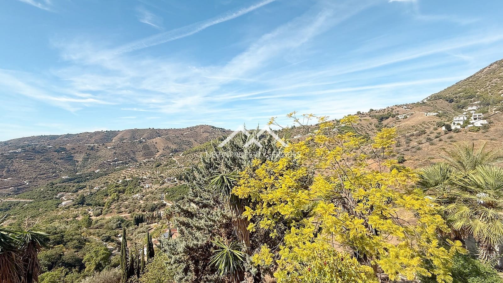 3 soveværelse Villa til salg i Frigiliana med swimmingpool garage - € 599.000 (Ref: 9345484)