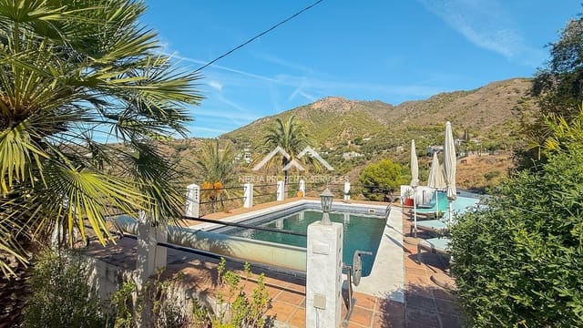 3 slaapkamer Villa te koop in Frigiliana met zwembad garage - € 599.000 (Ref: 9345484)