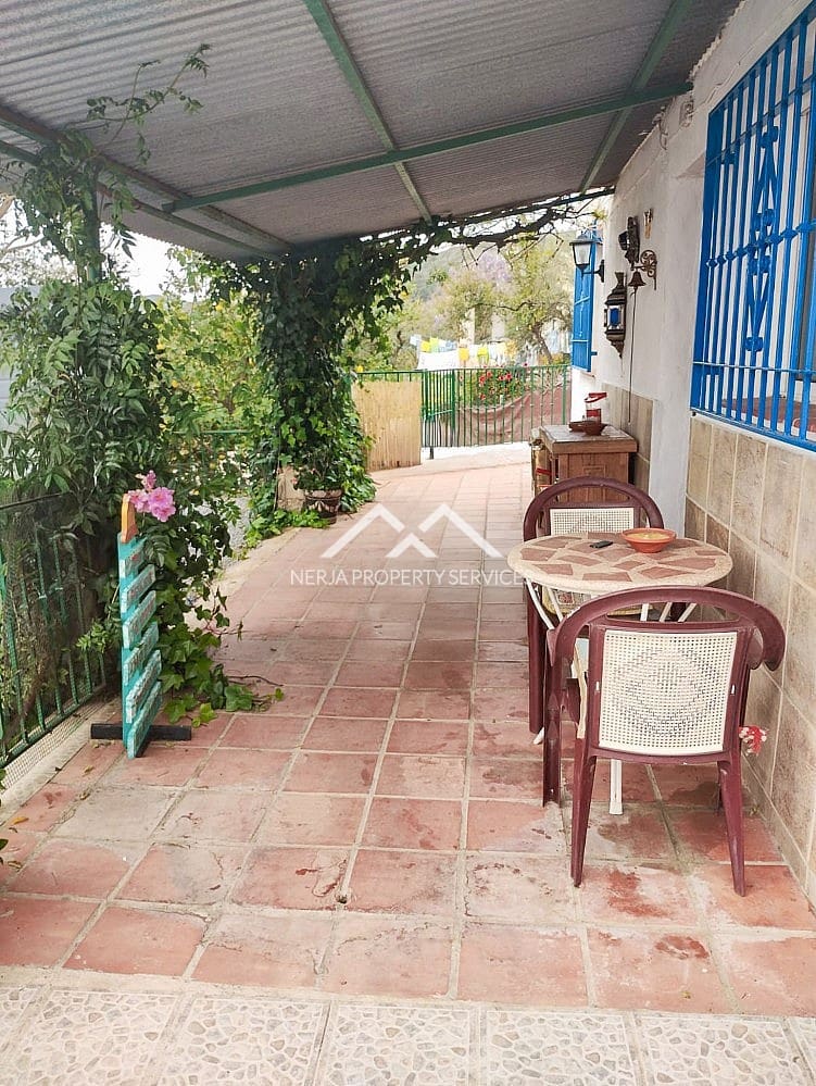 2 slaapkamer Huis te huur in Frigiliana met zwembad - € 850 (Ref: 9357615)