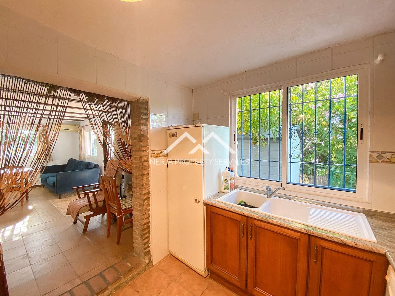 2 slaapkamer Huis te huur in Frigiliana met zwembad - € 850 (Ref: 9357615)