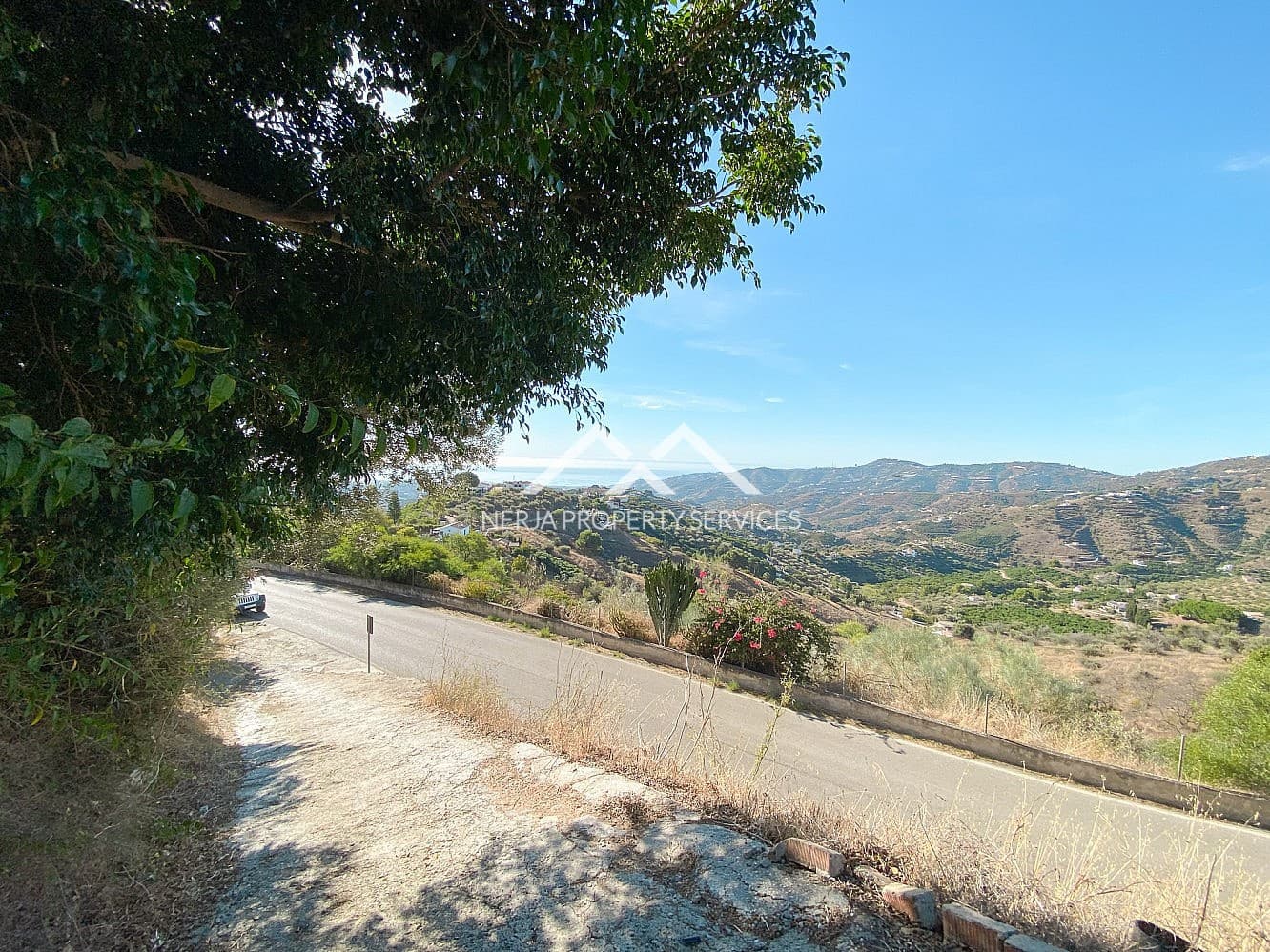 2 slaapkamer Huis te huur in Frigiliana met zwembad - € 850 (Ref: 9357615)