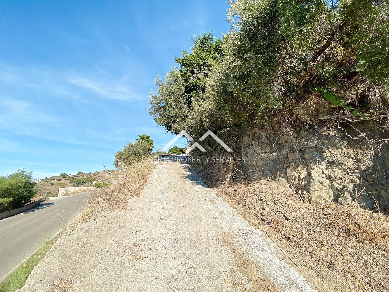 2 slaapkamer Huis te huur in Frigiliana met zwembad - € 850 (Ref: 9357615)