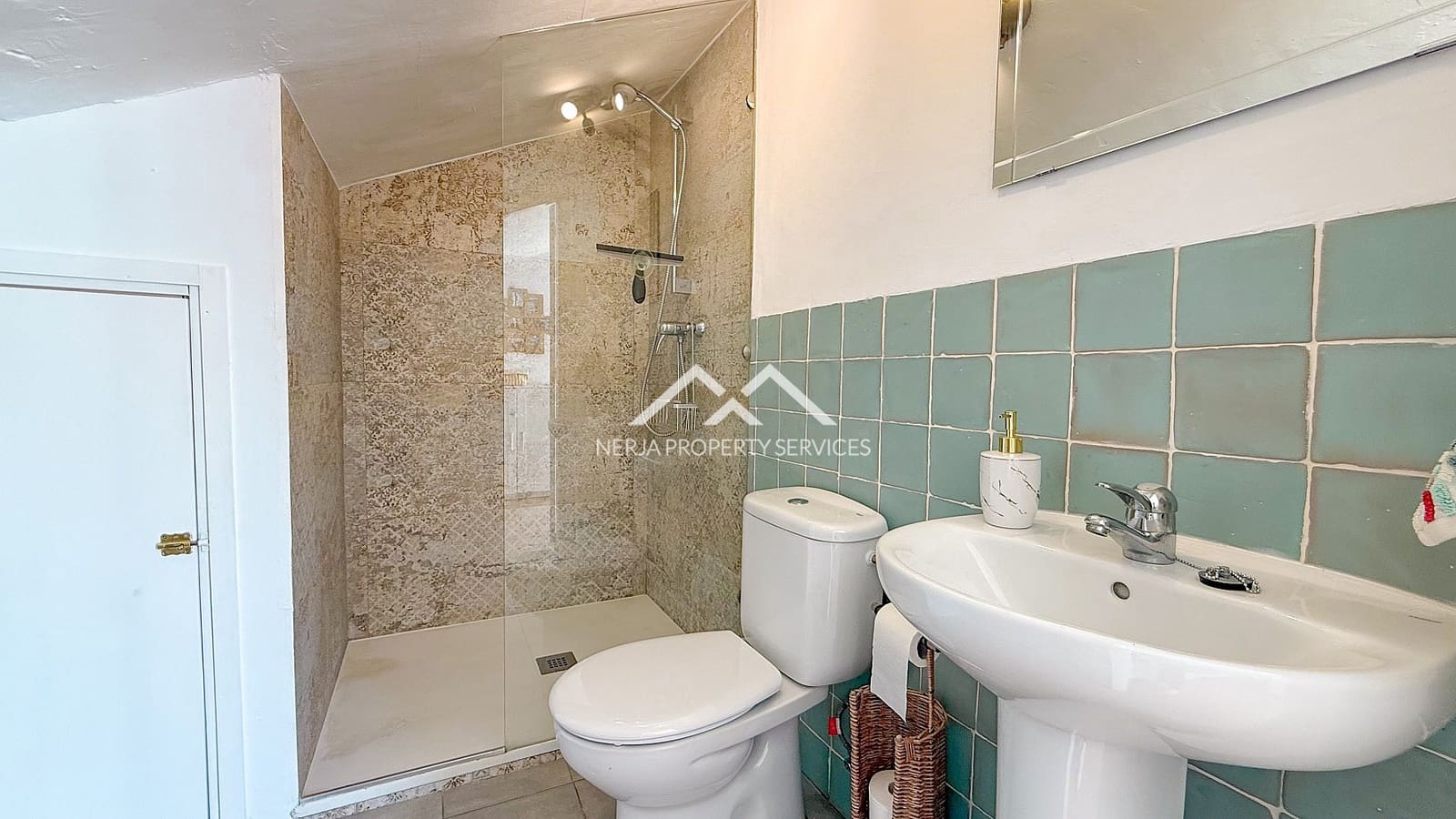 2 soverom Hus til salgs i Frigiliana - € 420 000 (Ref: 9357616)