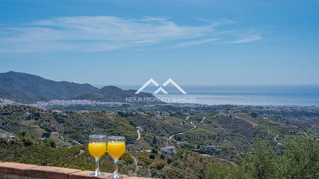 2 sovrum Villa att hyra i Frigiliana med pool - 1 400 € (Ref: 9362819)