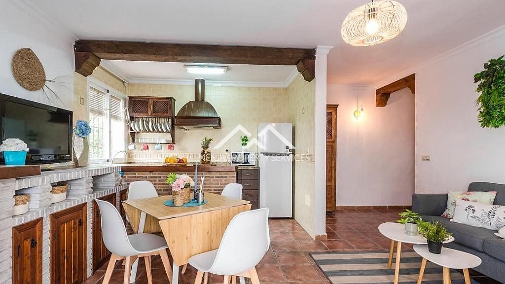 2 sovrum Villa att hyra i Frigiliana med pool - 1 400 € (Ref: 9362819)