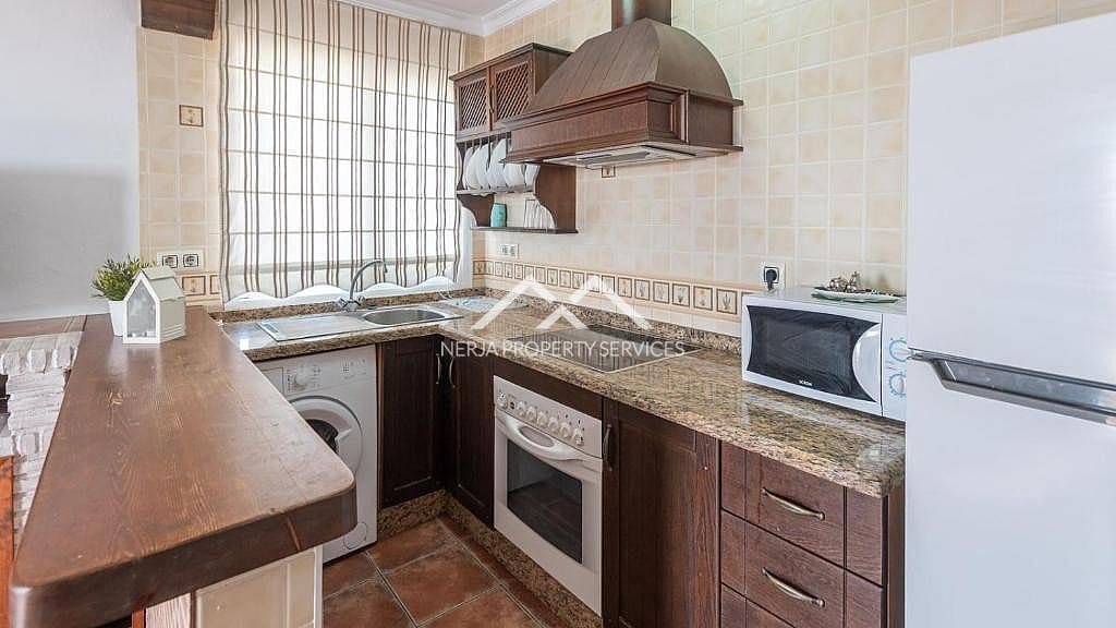 2 sovrum Villa att hyra i Frigiliana med pool - 1 400 € (Ref: 9362819)