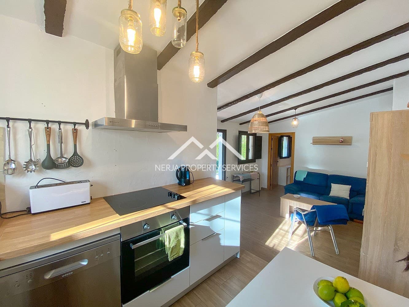 2 soveværelse Villa til salg i Frigiliana med garage - € 330.000 (Ref: 9379444)