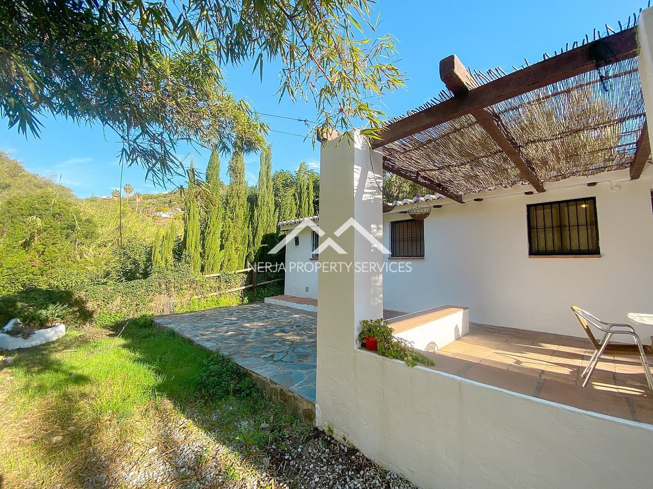 2 soveværelse Villa til salg i Frigiliana med garage - € 330.000 (Ref: 9379444)