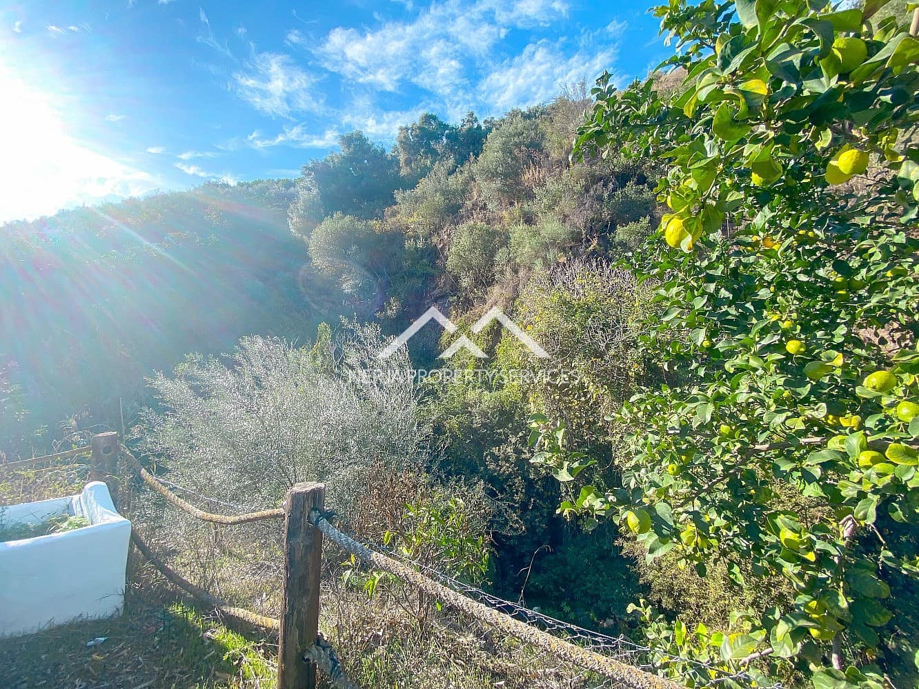 2 soveværelse Villa til salg i Frigiliana med garage - € 330.000 (Ref: 9379444)