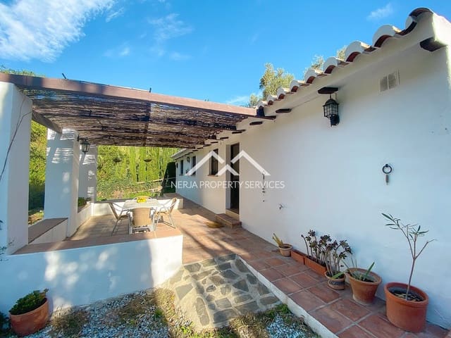 2 soveværelse Byhus til leje i Frigiliana med garage - € 800 (Ref: 9379445)