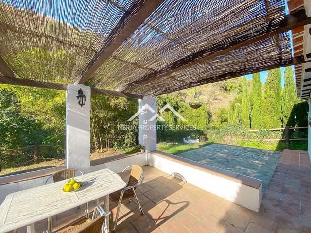 2 soveværelse Byhus til leje i Frigiliana med garage - € 800 (Ref: 9379445)