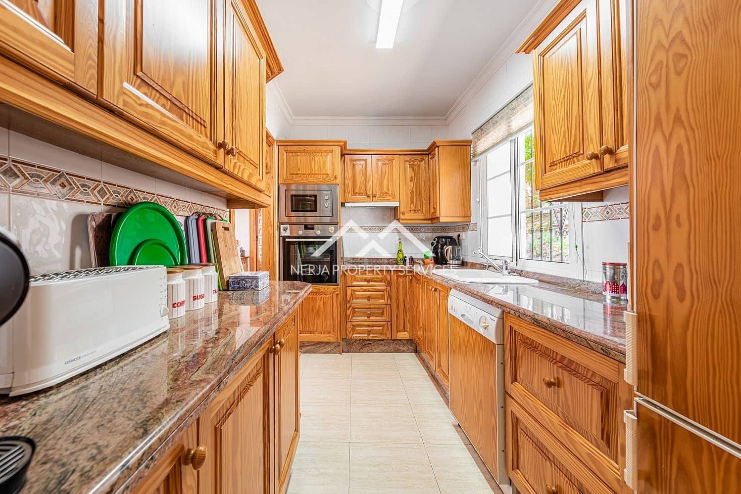 5 soveværelse Villa til salg i Frigiliana med swimmingpool - € 945.000 (Ref: 9388181)