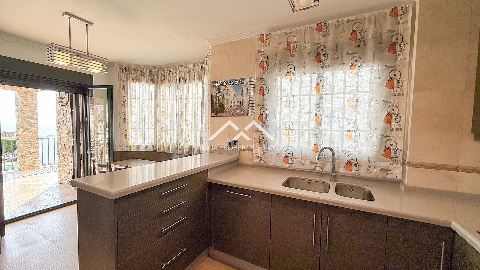 4 soverom Villa til salgs i Frigiliana med svømmebasseng - € 899 000 (Ref: 9394406)