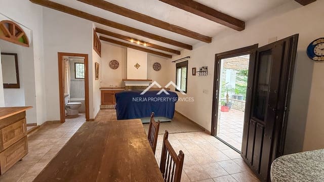 2 soveværelse Villa til salg i Torrox Pueblo, Torrox med swimmingpool - € 315.000 (Ref: 9396696)