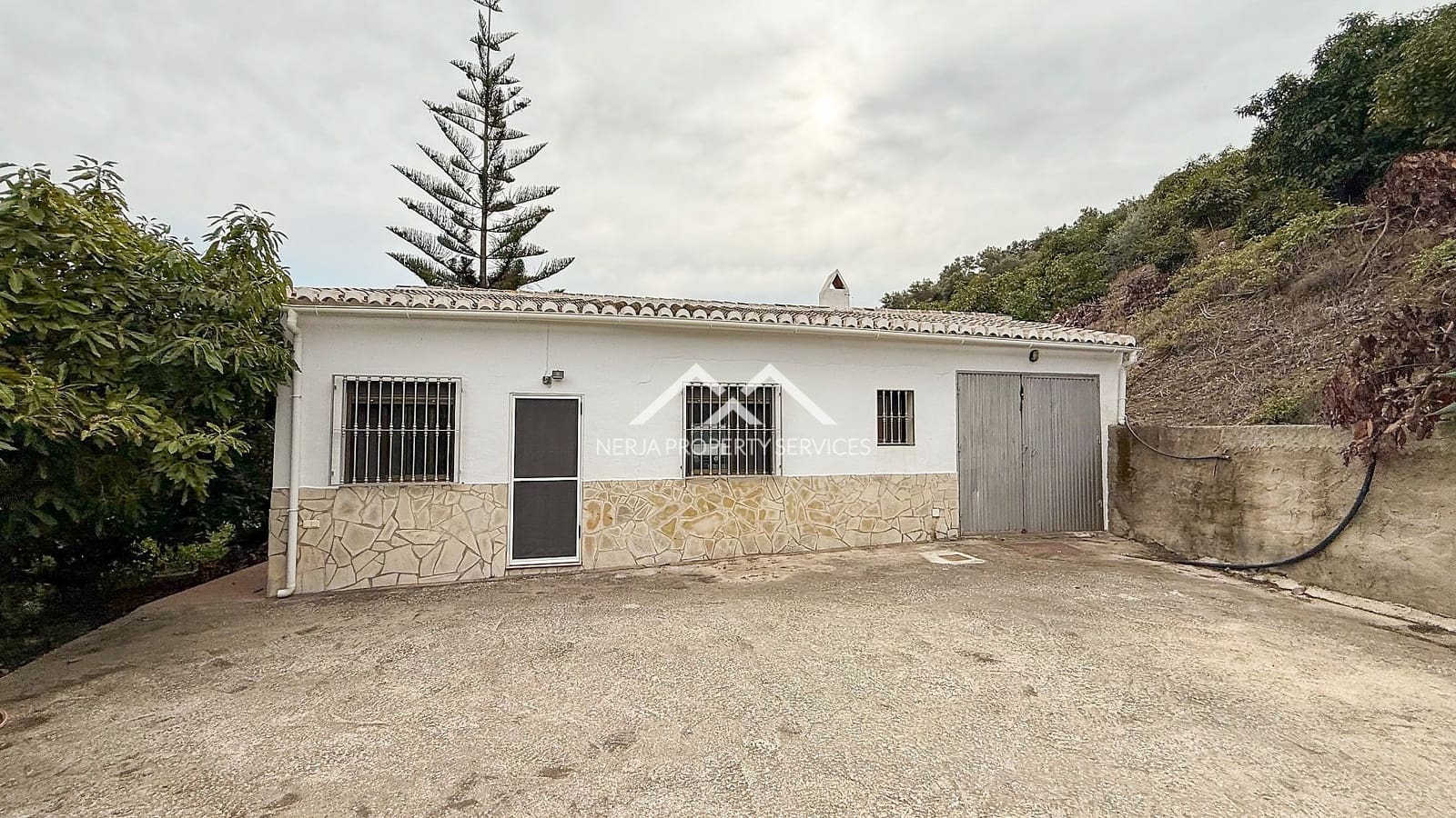 2 soverom Villa til salgs i Torrox med svømmebasseng - € 315 000 (Ref: 9396696)