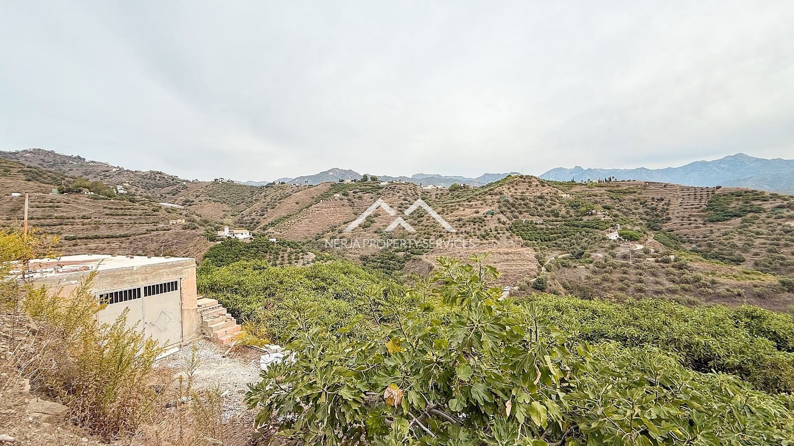 2 soverom Villa til salgs i Torrox med svømmebasseng - € 315 000 (Ref: 9396696)