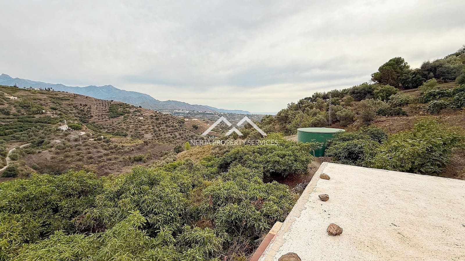 2 soverom Villa til salgs i Torrox med svømmebasseng - € 315 000 (Ref: 9396696)