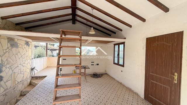 2 chambre Villa/Maison à vendre à Frigiliana avec piscine - 320 000 € (Ref: 9396882)