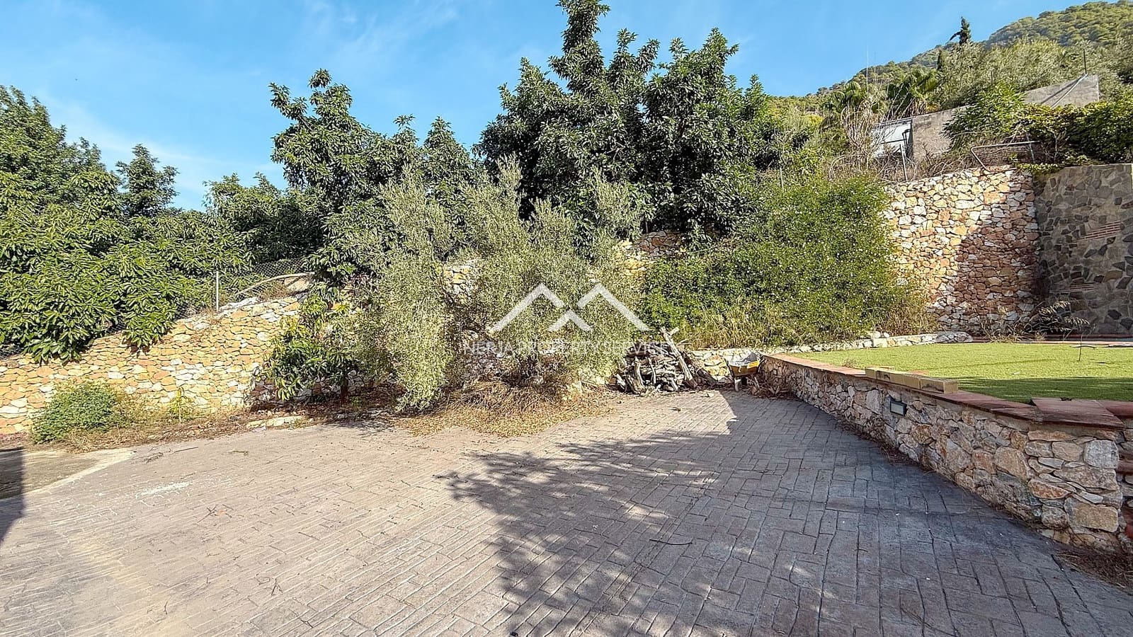 2 soveværelse Villa til salg i Frigiliana med swimmingpool - € 320.000 (Ref: 9396882)