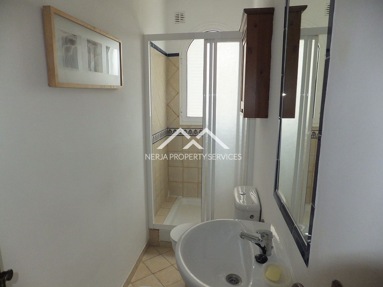 2 Zimmer Apartment zu vermieten in Frigiliana mit Pool Garage - 1.000 € (Ref: 9401746)
