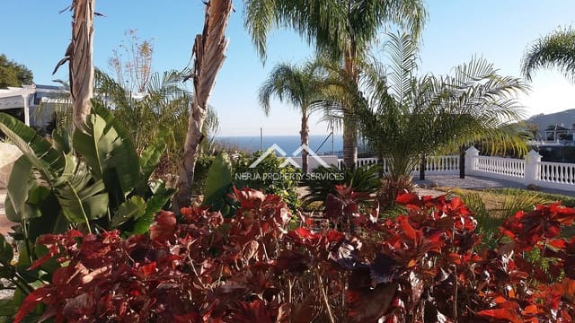 2 bedroom Apartment for rent in Frigiliana with pool garage - € 1,000 (Ref: 9401746)