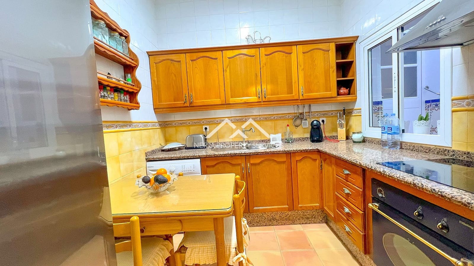 1 soveværelse Lejlighed til leje i Nerja - € 750 (Ref: 9401747)