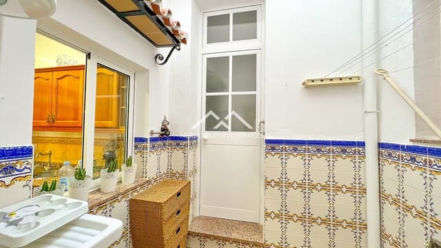1 soveværelse Lejlighed til leje i Centro, Nerja - € 750 (Ref: 9401747)