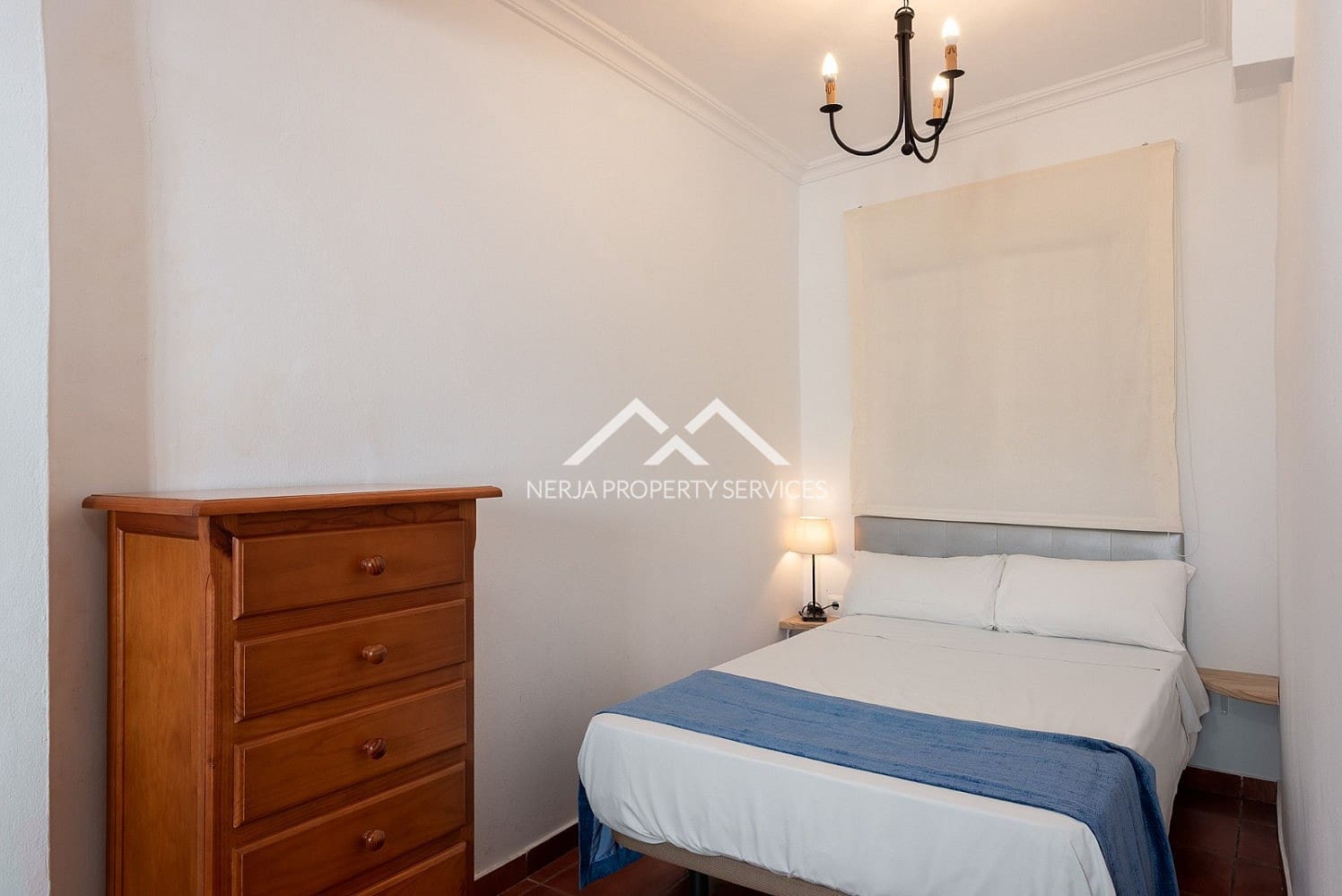 2 soverom Villa til leie i Nerja med svømmebasseng garasje - € 2 200 (Ref: 9404743)