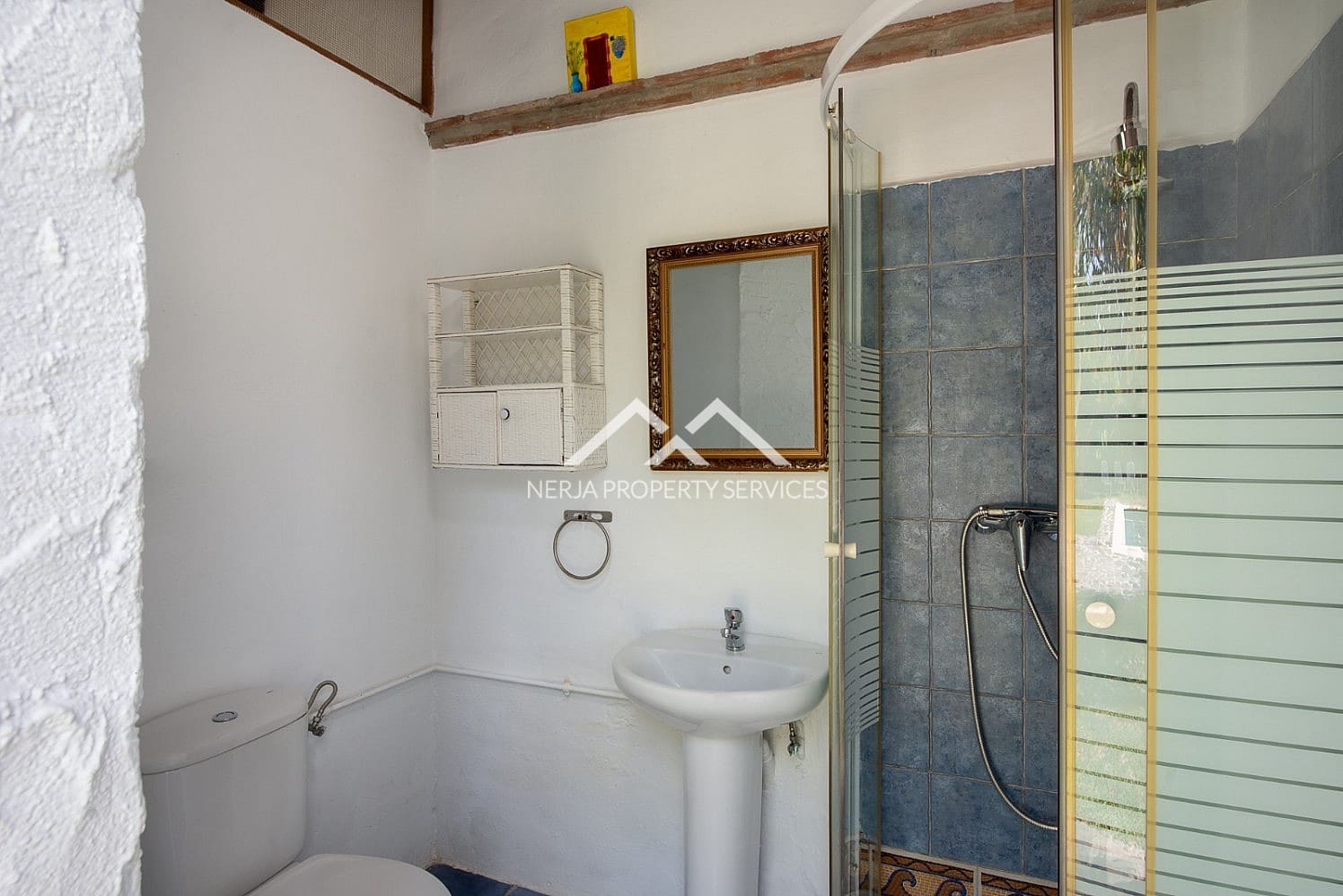 2 soverom Villa til leie i Nerja med svømmebasseng garasje - € 2 200 (Ref: 9404743)