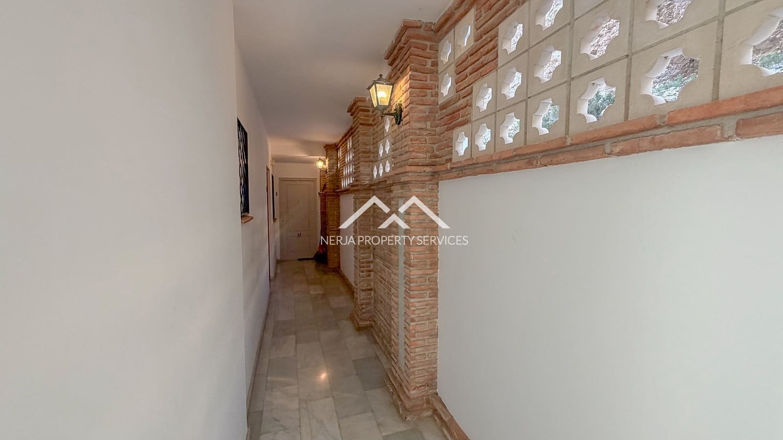 2 soverom Leilighet til salgs i Frigiliana - € 205 000 (Ref: 9417419)