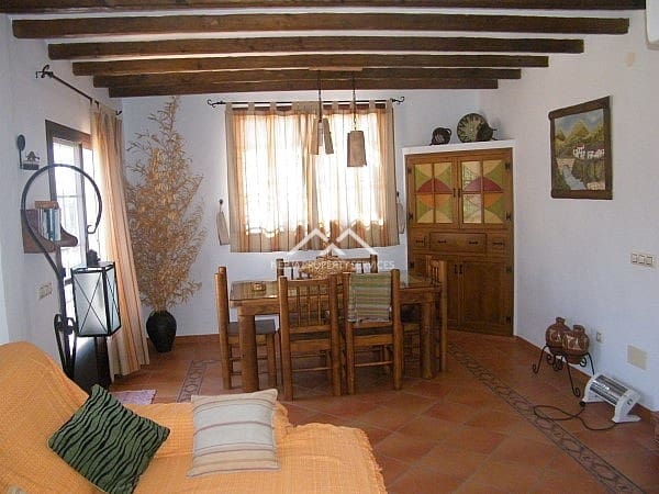 3 makuuhuone Omakotitalo vuokrattavana paikassa Frigiliana mukana uima-altaan 
autotalli - 1 700 € (Ref: 9444492)