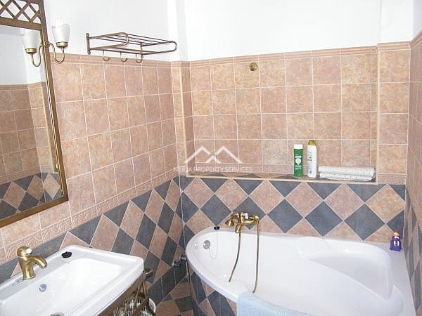 3 makuuhuone Omakotitalo vuokrattavana paikassa Frigiliana mukana uima-altaan 
autotalli - 1 700 € (Ref: 9444492)