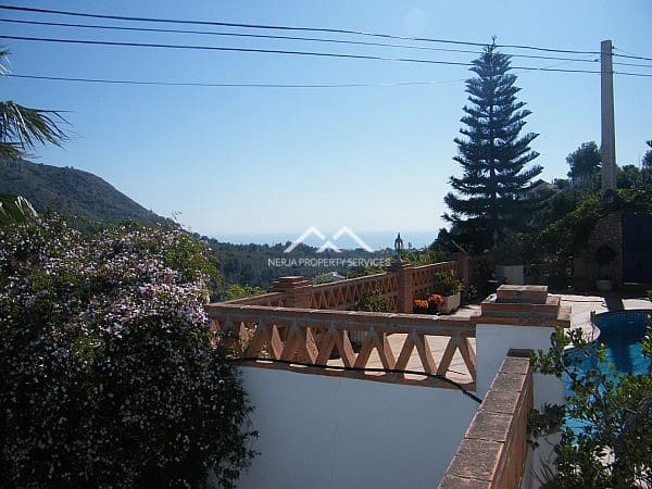 3 makuuhuone Omakotitalo vuokrattavana paikassa Frigiliana mukana uima-altaan 
autotalli - 1 700 € (Ref: 9444492)