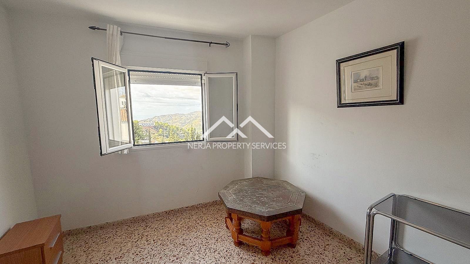 3 bedroom Apartment for rent in Frigiliana - € 1,000 (Ref: 9484075)